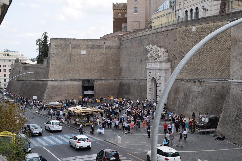 Hotel My Bed Vatican Museum Rzym Zewnętrze zdjęcie