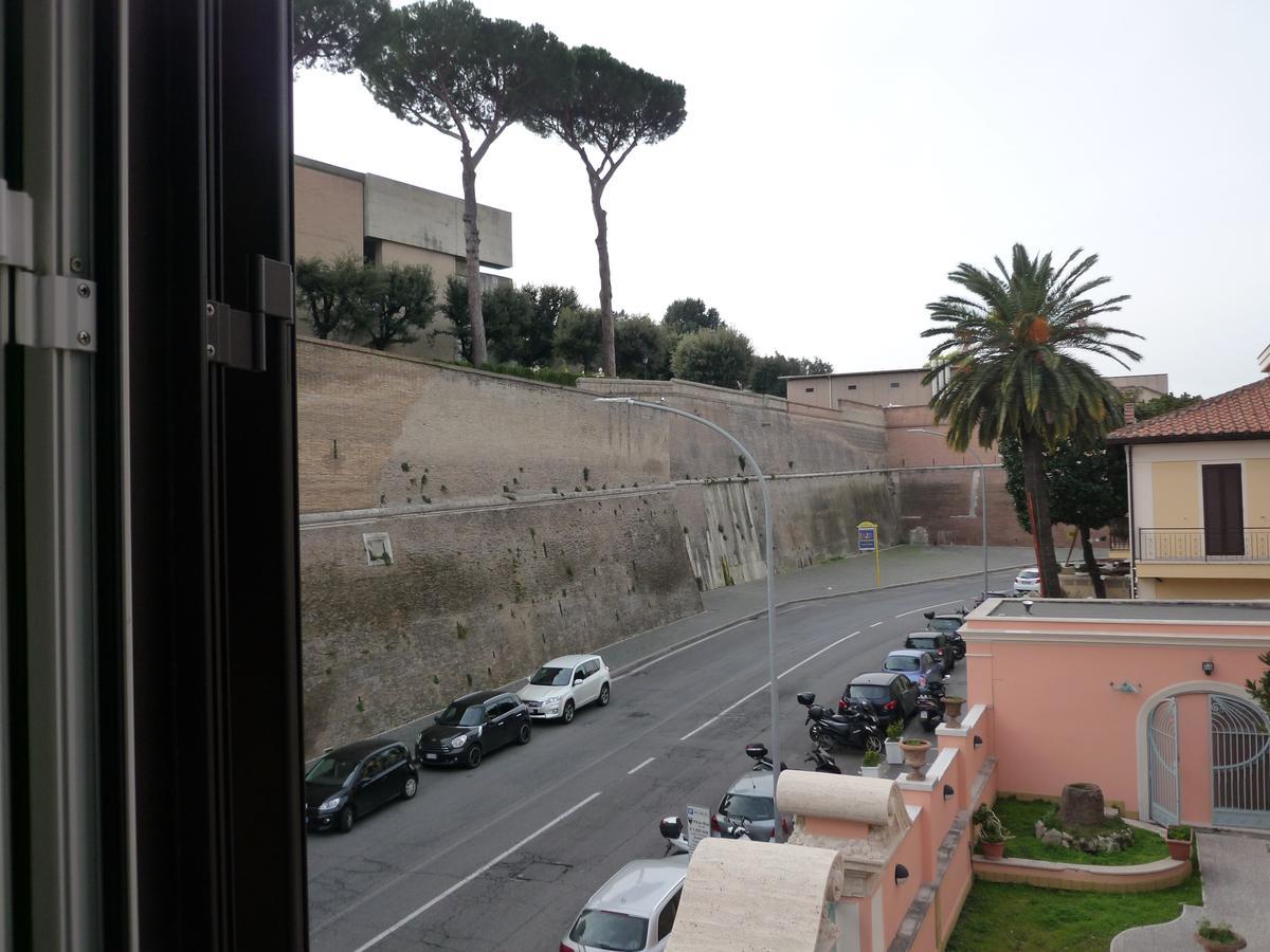 Hotel My Bed Vatican Museum Rzym Zewnętrze zdjęcie